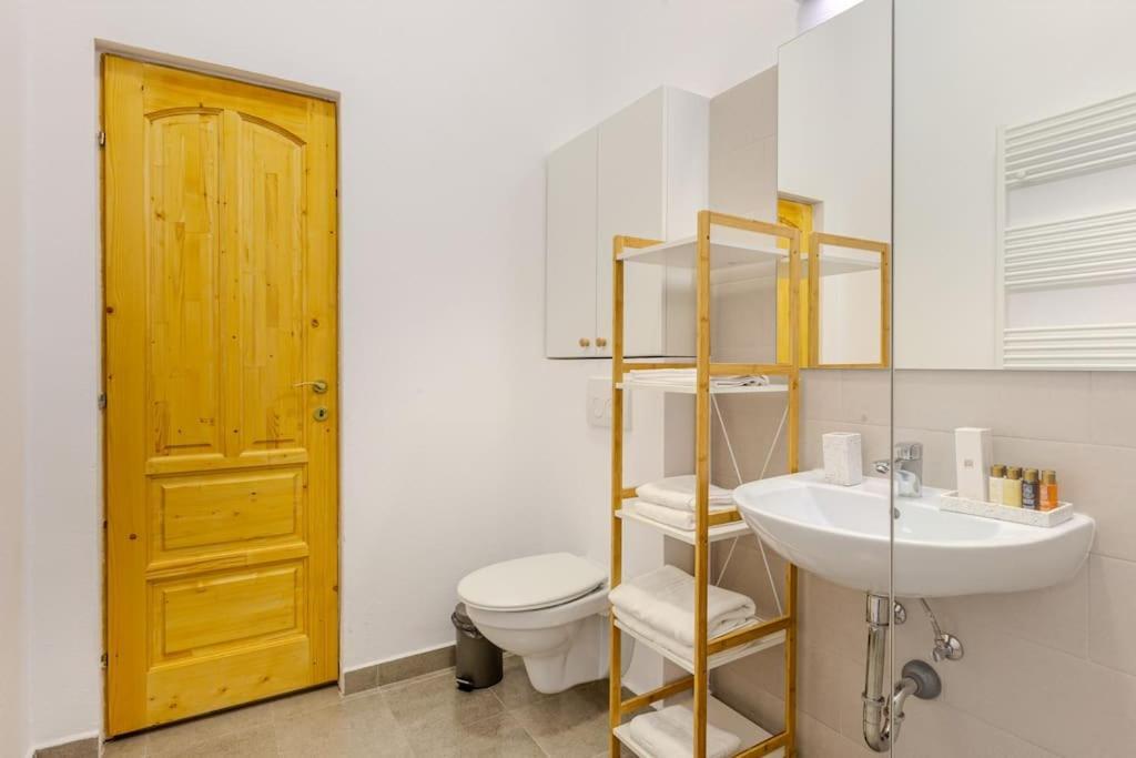 Gb4 By Rentable Apartment Brașov Exterior foto